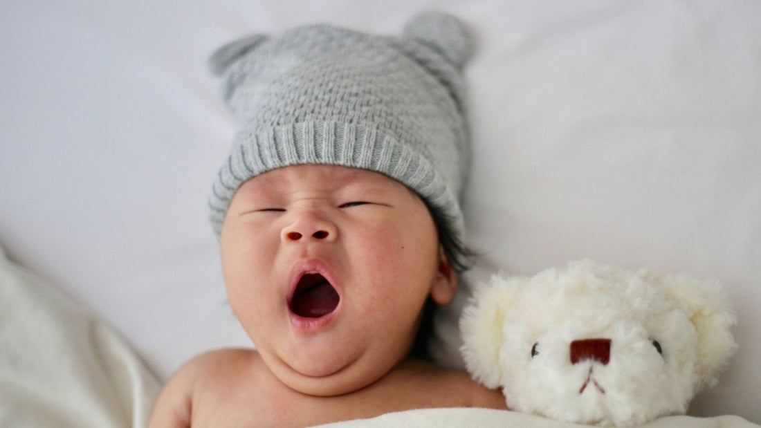 Comment concevoir une chambre à coucher Montessori pour votre tout-petit - Monti Family