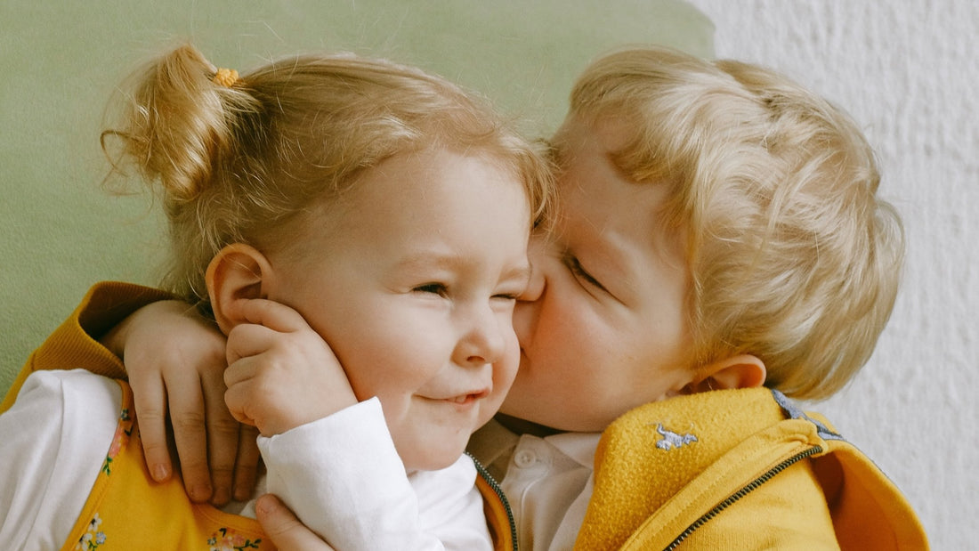 Mon enfant mord, tape… pourquoi et que faire ? - Monti Family